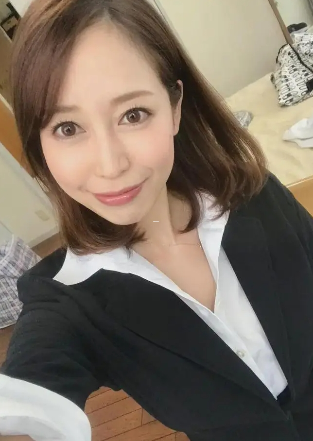 吃瓜官网黑料,黑料的聚集地